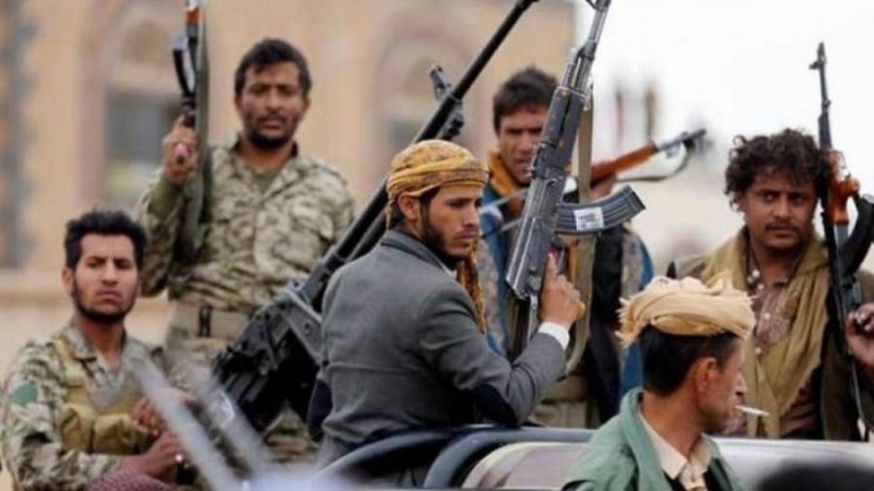 مخاوف من عمليات تزوير واسعة : الحوثيون يغيرون موظفي الوثائق بجامعة إب بعناصر تابعة لهم