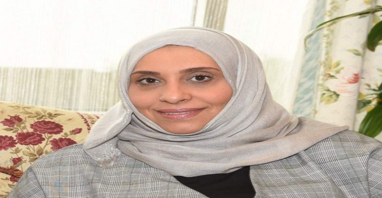 الكمال تشيد بالمرأة اليمنية في اليوم العربي للمرأة