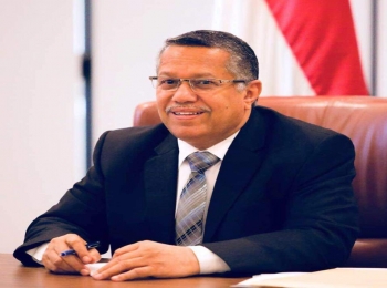 بن دغر يدعو لوقف القتال في سقطرى ويؤكد بأن المنتصر فيها مهزوم
