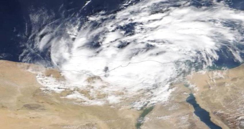 اعصار كيار سيضرب سواحل اليمن خلال 24 ساعة