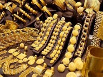 الذهب يواصل انخفاضه بالأسواق اليمنية اليوم الإثنين