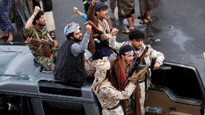 صراع الطيرمانات .. إختطافات متبادلة بين قيادات من الصف الاول لمليشيات الانقلاب الحوثي في صنعاء (اسماء + تفاصيل)