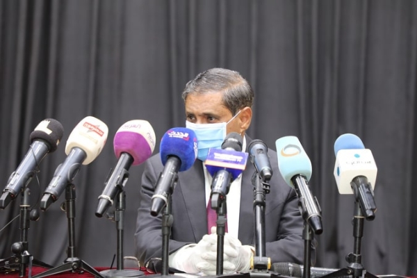 محافظ حضرموت يقر رفع حظر التجوال والتشديد على إغلاق المنافذ 