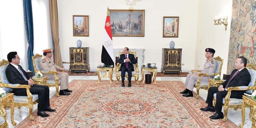 الرئيس السيسي يؤكد دعم مصر الكامل لليمن ومساندة الجهود الرامية للتوصل لحل سياسي
