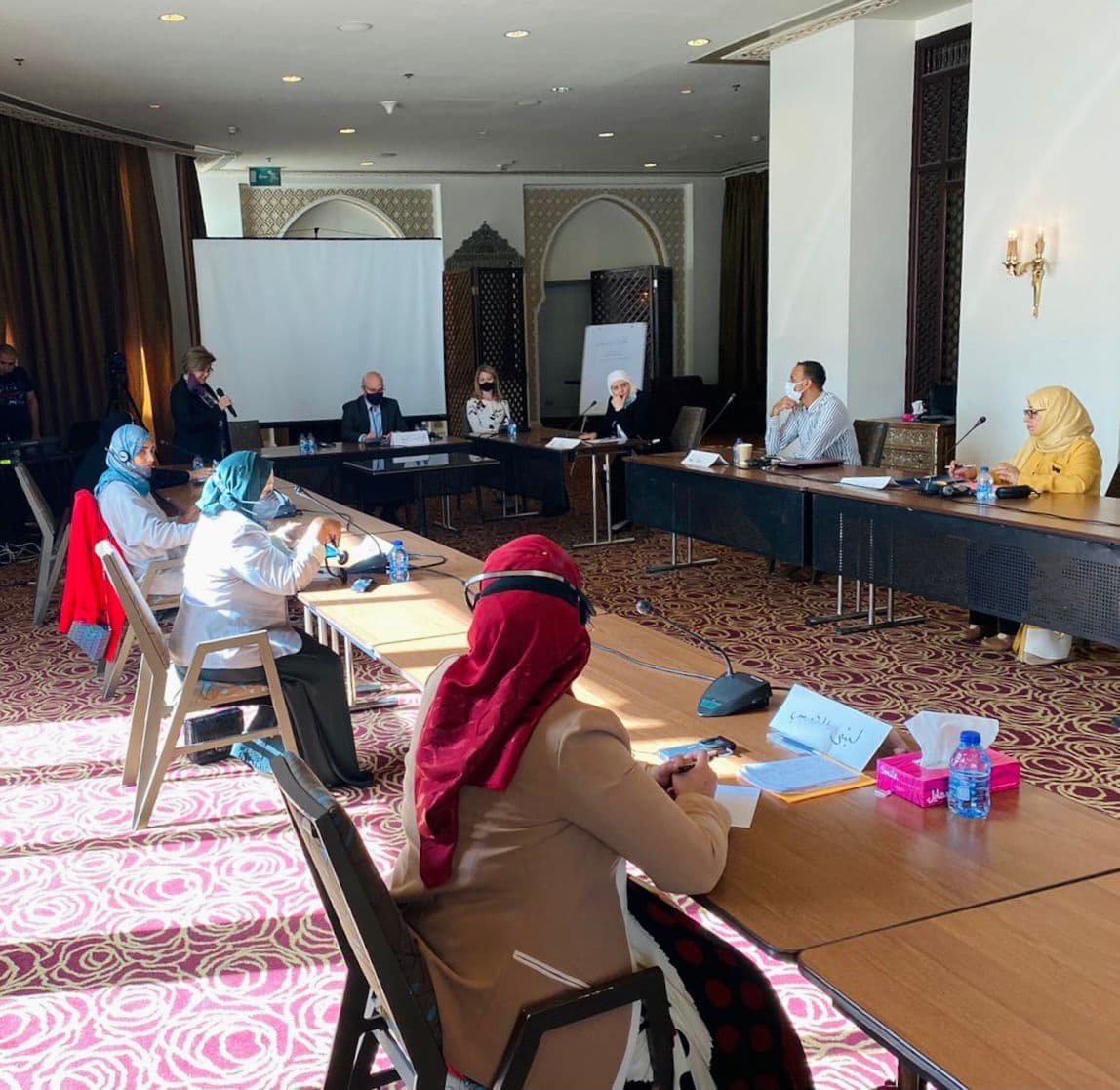 مكتب المبعوث الاممي يلتقي حزبيات يمنيات في عمان من اجل ايجاد آليات تعزز من مشاركة المرأة في العملية التفاوضية وبناء السلام