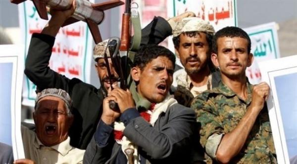 قوات الجيش تضبط أحد عناصر تنظيم القاعدة وهو يقاتل في صفوف مليشيات الحوثي