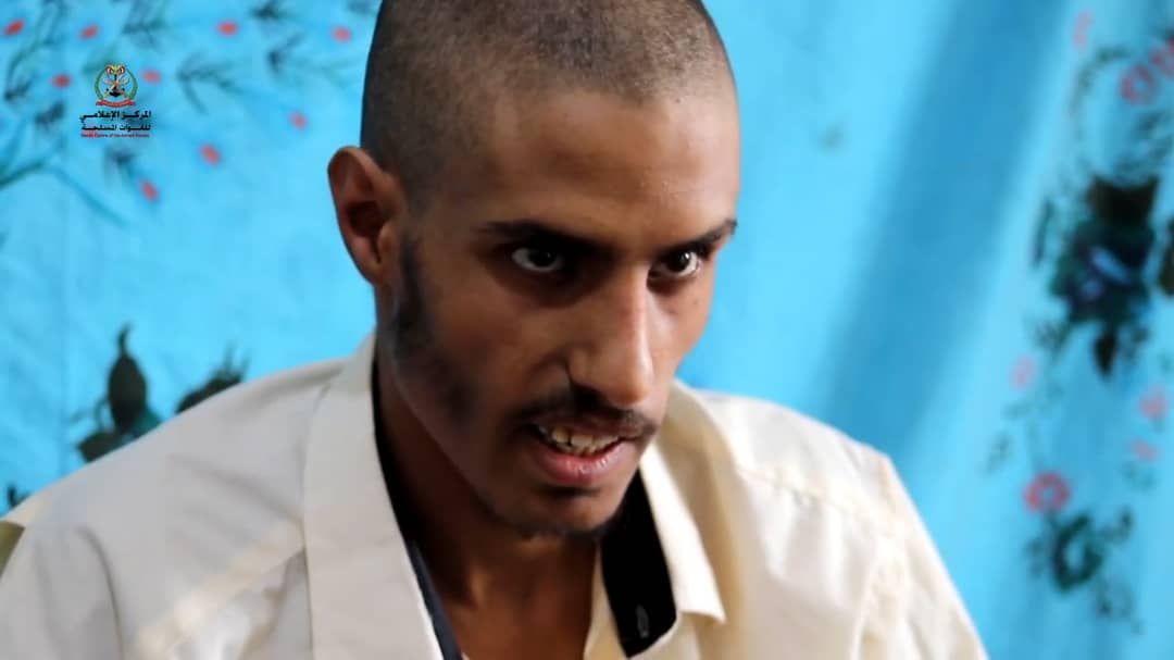 بعد القبض عليه وهو يقاتل بصفوف الحوثيين.. الجيش ينشر اعترافات أحد عناصر تنظيم القاعدة (فيديو) 