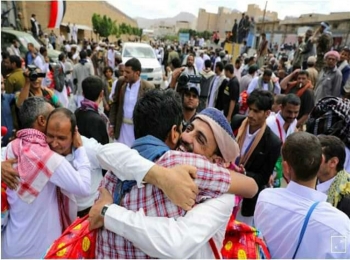 رابطة حقوقية: المفرج عنهم من سجون الحوثيين تعرضوا لأبشع انواع التعذيب النفسي