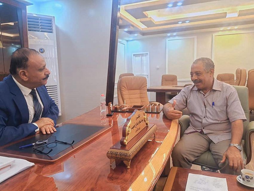 وزير النقل يشيد بدور وكالة الأنباء اليمنية (سبأ)