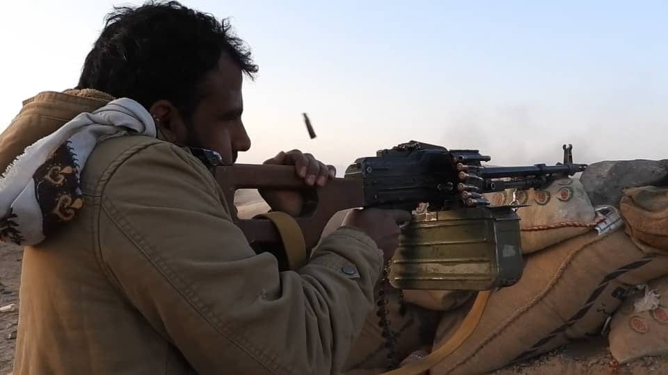 الحديدة : مصرع وإصابة عدد من مسلحي الحوثي بنيران ومدفعية القوات المشتركة