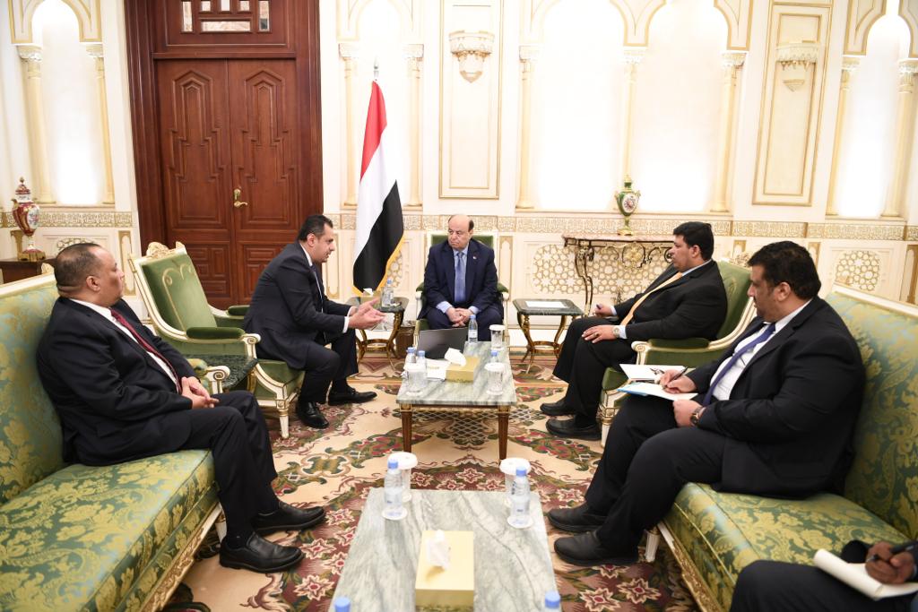 رئيس الوزراء يطلع رئيس الجمهورية على جهود تأهيل المؤسسات والخدمات