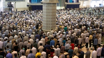 الغاء صلاة الجمعة في عاصمة الحوثيين.. واحتمالات باصابة ثلث سكانها بفيروس كورونا