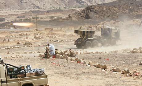صرواح  أبطال الجيش الوطني يسقطون طائرة استطلاع (مسيرة) تابعة لمليشيات الحوثي الانقلابية في جبهة صرواح غرب مارب.