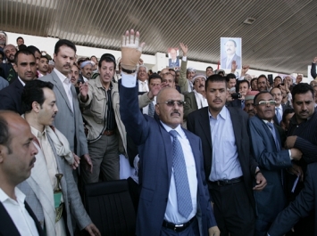 عاجل ... في ذكري استشهاده .. تفاصيل أخطر رسالة بعثها الرئيس الراحل "صالح" للسعودية وتسببت في مقتله !