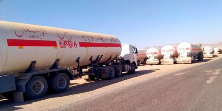 الشركة اليمنية للغاز توجه بزيادة حصة تعز من الغاز المنزلي