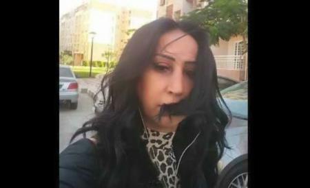 بالصور.. فنانة عدنية تصدم الجميع بخبر مرعب يحدث لابنتها في صنعاء وتتهم والدها بالتورط وتناشد المنظمات والمجتمع الدولي التدخل العاجل