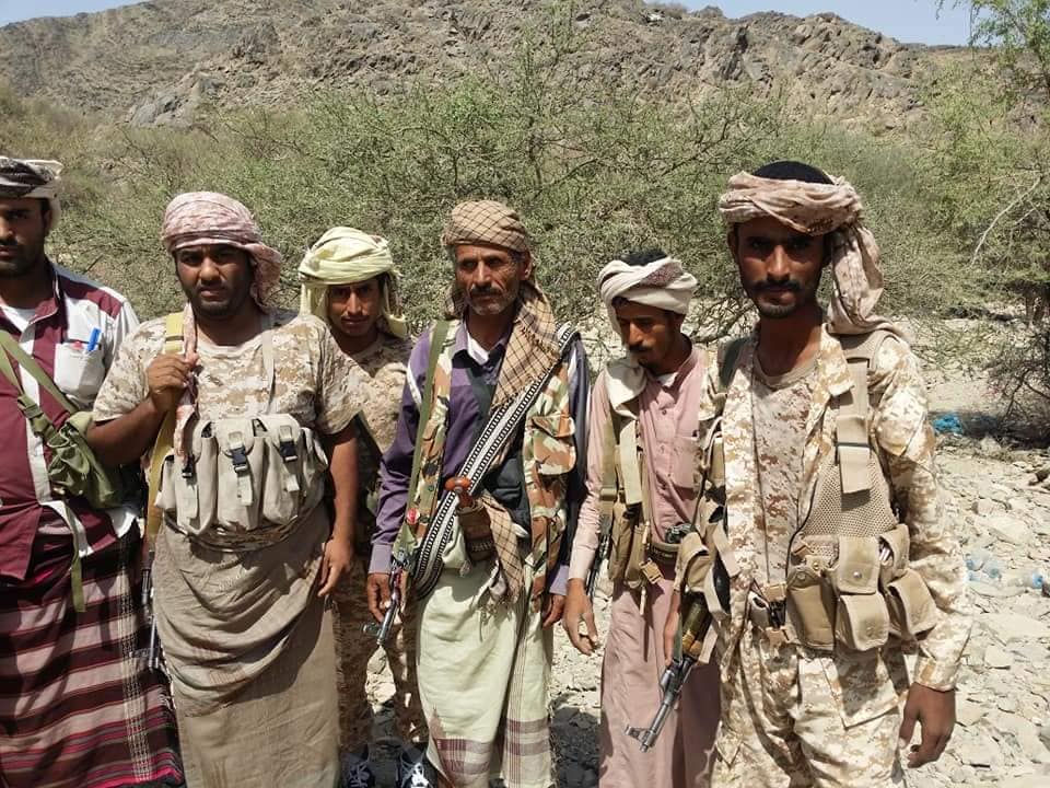 م. البيضاء| استشهاد عدد من أفراد الجيش في مواجهات بين الحوثيين والقوات الحكومية