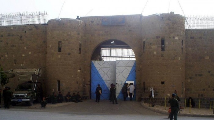 انتحار سجينة في مركزي صنعاء ومصدر حقوقي يكشف السبب..!