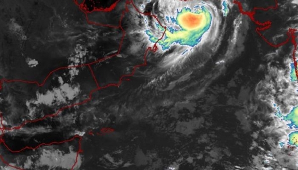 الأرصاد يتوقع تأثر ست محافظات يمنية بإعصار "شاهين"