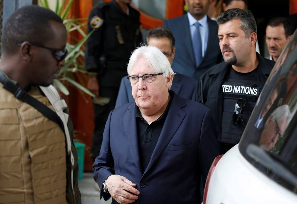 غريفيث يغادر صنعاء إلى الرياض.. تفاصيل