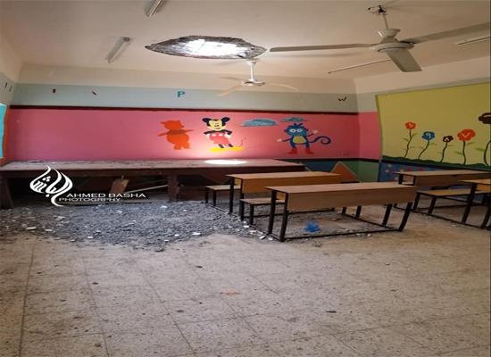 قصف حوثي يستهدف مدرسة الزبيري بتعز