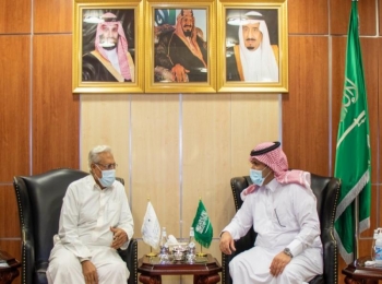 السفير السعودي يلتقي مدير امن محافظة عدن