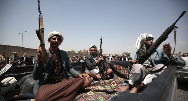 وفاة موظف في مقر عمله بصنعاء بعد فصله تعسفيا من قبل الحوثيين