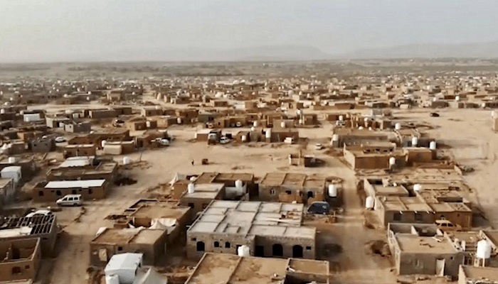 مأرب.. تدمير "مفخخة" حوثية في أجواء أكبر مخيم للنازحين (صور)