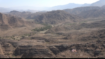 جبال البرح تشتعل جراء استهداف القوات المشتركة لمواقع الحوثي