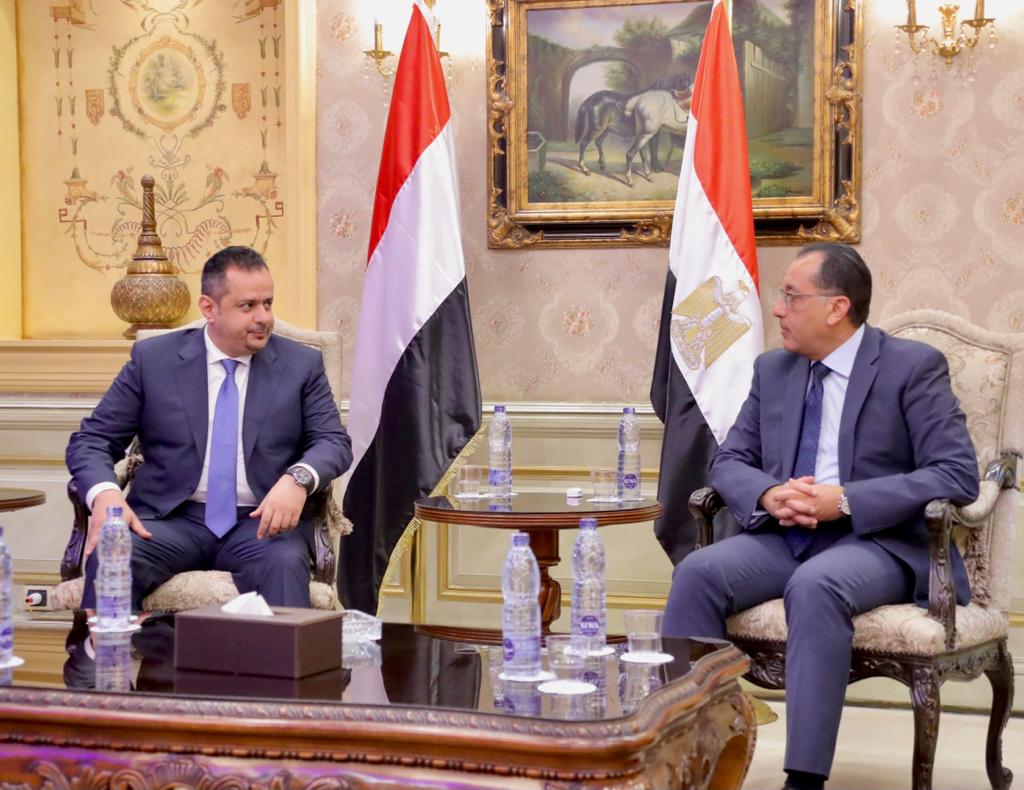 رئيس الوزراء يصل الى القاهرة في زيارة رسمية تلبية لدعوة نظيره المصري
