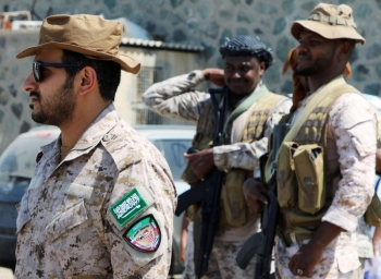 تمهيدا لاعلان الحكومة الجديدة ..قوة سعودية تصل أبين للاشرف على تنفيذ الإجراء العسكري من اتفاق الرياض
