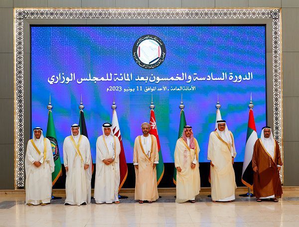 المجلس الوزاري الخليجي يؤكد دعمه لمجلس القيادة الرئاسي ووحدة اليمن وسيادته وسلامة اراضيه