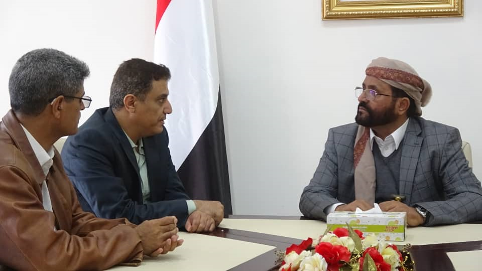 اجتماع بمأرب يناقش تطوير البنى التحتية وخاصة الطرق الاستراتيجية ..«تفاصيل»