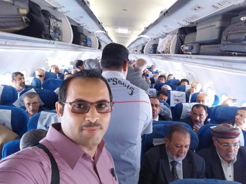 شاهد أول صورة لأعضاء مجلس النواب المغادرين صوب سيئون