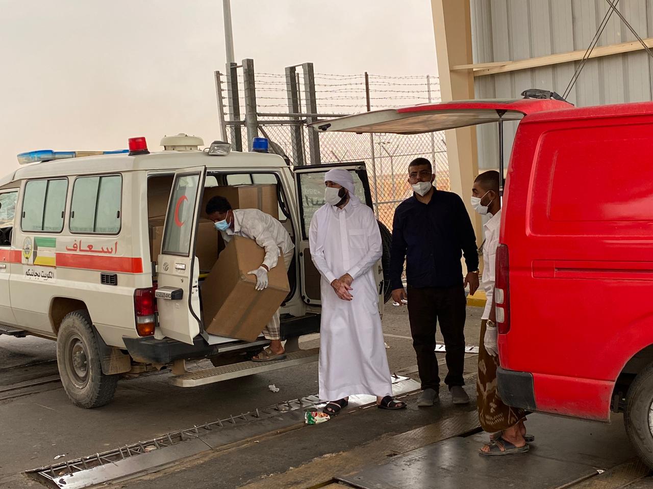 منفذ الوديعة يتسلم (10) ألف شريحة فحص خاصة بفيروس كورونا