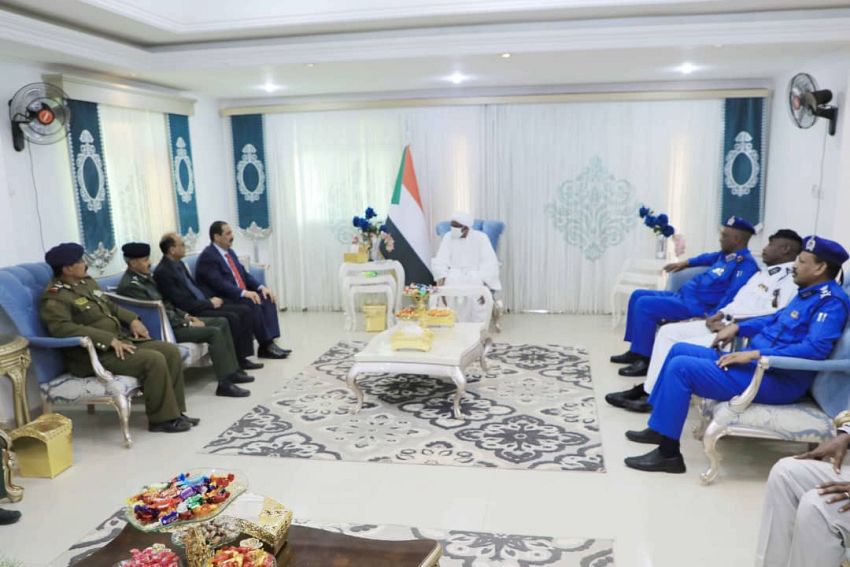 نائب رئيس مجلس السيادة السوداني يستقبل وزير الداخلية