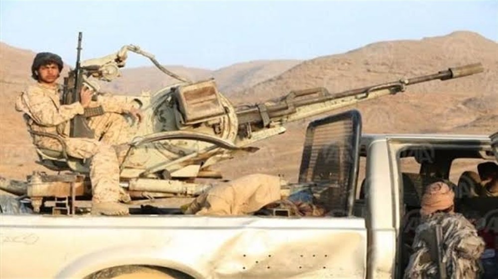 قوات الجيش تعلن السيطرة على تباب استراتيجية في صعدة