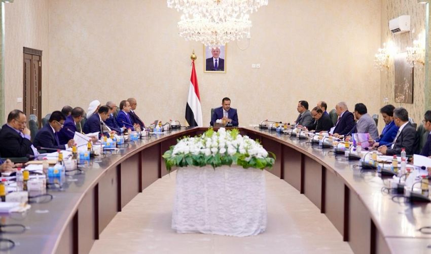 مجلس الوزراء يرحب ببيان مجلس الأمن الدولي بشأن العراقيل الحوثية المفتعلة في موانئ الحديدة (تفاصيل)