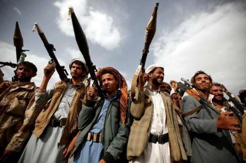 مليشيا الحوثي تدفع بتعزيزات عسكرية جديدة إلى الحديدة