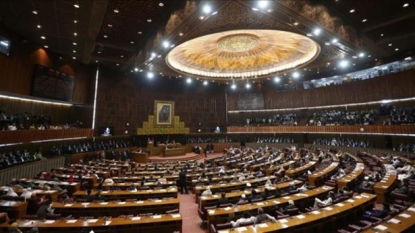 البرلمان الدولي يتوعد بالتصدي لانتهاكات الحوثيين بحق النواب اليمنيين