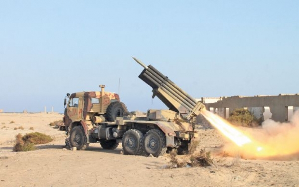 ميليشيا الحوثي تجدد استهدافها لمواقع القوات الحكومية في مديرية الدريهمي