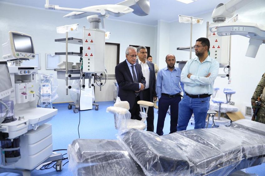 الشعيبي يطلع على الاستعدادات النهائية لإعادة افتتاح وتشغيل مستشفى عدن العام