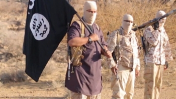 تجدد المناوشات بين داعش والقاعدة في معاقلهم وسط البيضاء