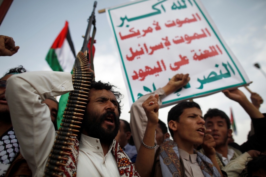 القيادة المركزية الامريكية: لا تزال إيران تدعم الحوثيين لمواصلة حربهم ضد الشعب اليمني