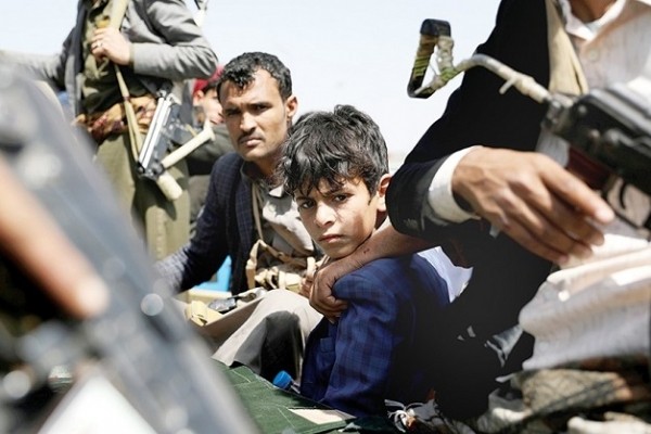 مليشيا الحوثي تجند إجبارياً أكثر من 20 طفلاً في مديرية "حزم العدين" غرب إب