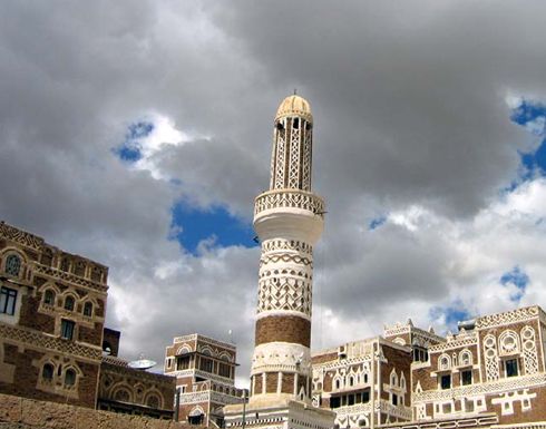 في مذهب الحوثيين فقط .. المسجد يتحول الى معتقل لتعذيب المختطفين