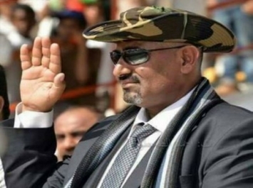 زعيم «الانفصاليين» يعلن التعبئة العامة للحرب على «الشرعية» وطرد قوات الأخير من «الجنوب»