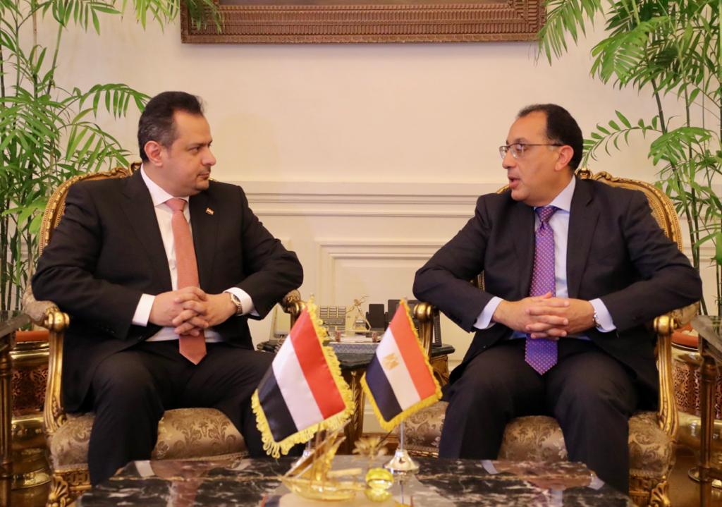 عاجل : الرئيس هادي يوجه رسالة خطية للرئيس المصري عبدالفتاح السيسي .. وهذا ما ورد فيها (تفاصيل) 