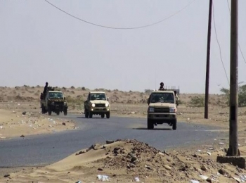 مليشيا الحوثي تنقل اسلحة وتخزنها في منشآت حيوية في الحديدة