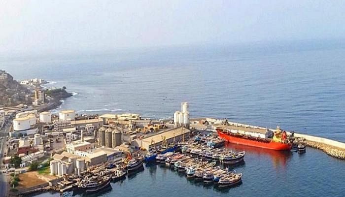 ميليشيا الحوثي تستهدف ميناء الضبة النفطي بمسيرة مفخخة